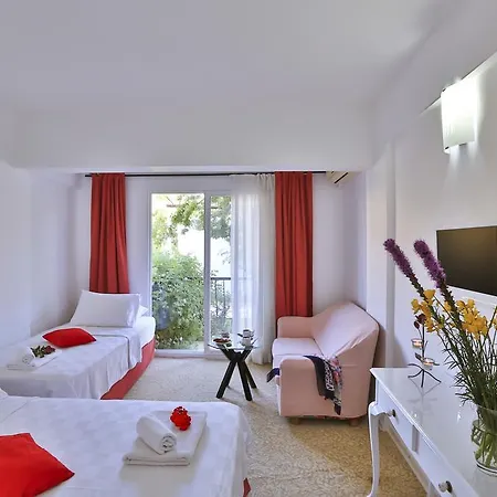 Kiraz Butik Bed and Breakfast 3*