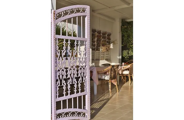 Kiraz Butik B&B Alacati