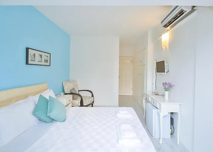 Kiraz Butik B&B Alacati