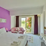 B&B Kiraz Butik Alacati