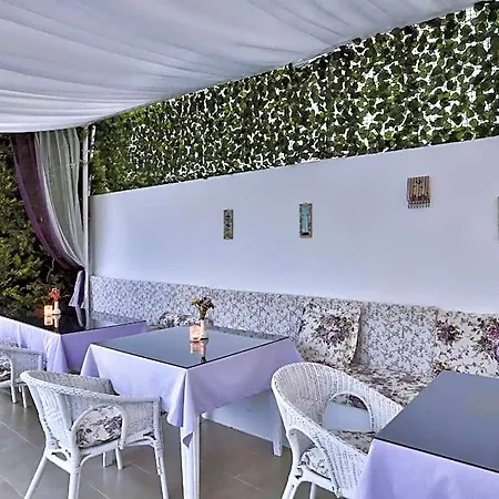 Kiraz Butik فندق مبيت وإفطار 3*