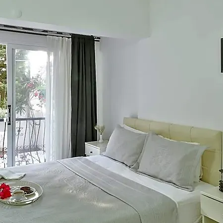 فندق مبيت وإفطار Kiraz Butik 3*