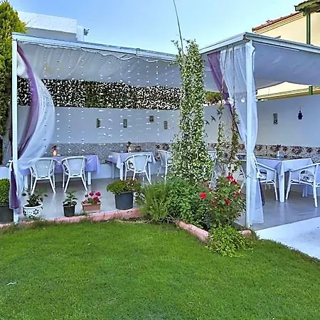 فندق مبيت وإفطار Kiraz Butik
